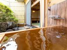 【露天風呂付客室】104嘉祥の間 和室46u+箱庭