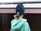 上部に溜まりやすい熱から頭を守ってくれるサウナハットは無料で貸出し