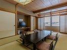 高龍館6階・大黒の間:お部屋一例/ゆったりとした和室12畳+12畳のお部屋です。