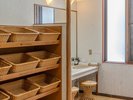 男性大浴場 商売繁昌の湯