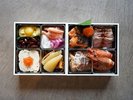 お弁当宿泊プラン※お料理内容は季節や仕入れ状況により異なります。写真はお正月時のイメージです。