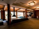 本館ロビー