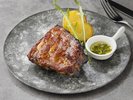ポークバックリブのビールマリネ BBQロースト チミチュリソース