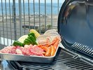 青空の下でBBQパーティー