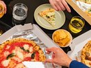 ゆとりのある客室だから、ピザパーティーもOK