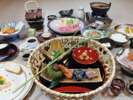 9月16日からの料理 土瓶蒸しの時期が来ました 名月の季節を感じさせる盛付け 風の音コース九酔渓コース