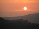 外観:夕景
