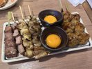 アメ横はおいしい焼き鳥やもつ焼きの宝庫です♪