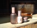温泉水をべースにしたスキンケア用品もご用意。フロントで販売もしております。
