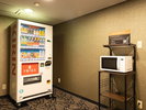 5階自動販売機。1階にもございます。