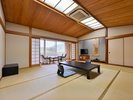 【梅-うめ-】12畳の広々とした和室でごゆっくりとお寛ぎいただけます