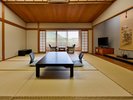 【梅-うめ-】窓からは移ろう四季折々の表情をお楽しみいただけます