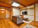 【芳泉-ほうせん】芳しい香りが漂う泉のごとく、心を潤す静謐な時間が流れていきます