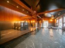 【大浴場 芳和の湯‐女湯-】広々とした空間で贅沢なひと時をお過ごしいただけます