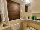 【コンフォート】シングルルームのユニット内です。夜は大浴場でゆっくりと・・朝は客室にてシャワーなど★