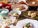 食材にこだわり、味だけでなく見た目までこだわった料理を提供お品書きは仕入れや季節により異なります。