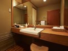 ◆和室明亭ラージ|広々とした洗面所