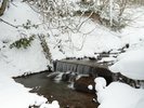 川の流れと雪景色は格別です。
