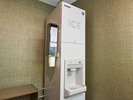 7階・11階に製氷機を設置。