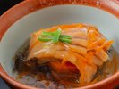 温物「秋鮭の吹き寄せあんかけ」