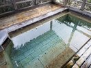 雄大な眺めと湯のぬくもりに癒される「眺望の湯」。