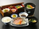 朝食(湯豆腐付き)