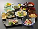 女将おまかせ 夕食イメージ画像(土柱麺)