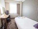 ■セミダブルルーム(別館):12u・120cm×195p(シモンズ社製)のベッドをご用意。