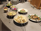■【伊右衛門カフェ】1F(朝食会場):広々とした明るい店内で、ゆっくりとお食事をお楽しみ下さい。