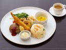 【お子様プレート】一例 幼児のお子様向けの夕食メニューです。