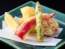 季節のお野菜の入った揚物