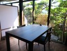 【お食事処「泰山木」】2025年夏に新設した4組限定のダイニングでゆったりとした食事時間を。