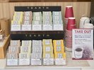 紅茶や日本茶、お好きなものをお選びくださいませ