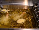 大阪名物・串カツはライブキッチンで!