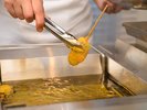 大阪名物・串カツはライブキッチンで!