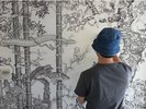館内には、大迫力な壁画アートがあります。