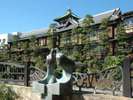 【東海館】伊東市指定文化財「東海館」は当館から徒歩で約5分です