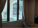 眺望:ホテルの設備や裏山が見えるお部屋です