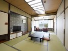 レイクビュー12畳和室