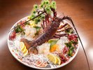 【伊勢海老のお造り】別注承ります。1尾(2名様分)8,800円〜。お造りとお味噌汁としてご提供。