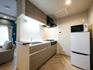 �yNorth Euro Modern�z�k�����̗������y���߂�[�������L�b�`���ݔ��B