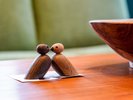 �ySUITE Room Teak�z�V�b�N�ȃi�`�������f�ނ̏����ނ��X�C�[�g�ȕ��͋C�����o�B