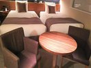 �c�C�����[������̊ۃe�[�u���i�ʐ^�͂c�w�c�C�����[���j
