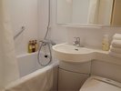 �q���̂����C�͂قƂ�ǂ̕����^�C�v�Ń��j�b�g�o�X�����p��