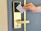 利便性と安全性に優れるカード式ルームキー(別館和室10畳はシリンダーキーです)