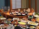 【朝食】お客様と島根との縁を結ぶ玉泉自慢のビュッフェ