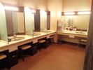 <男性大浴場>脱衣所