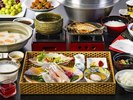 朝食