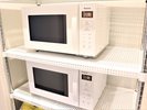 【電子レンジ】1階レストラン前に2台ご準備しております。