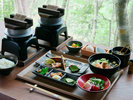 【朝食】地物をふんだんに使用したこだわりの和朝食 ※一例